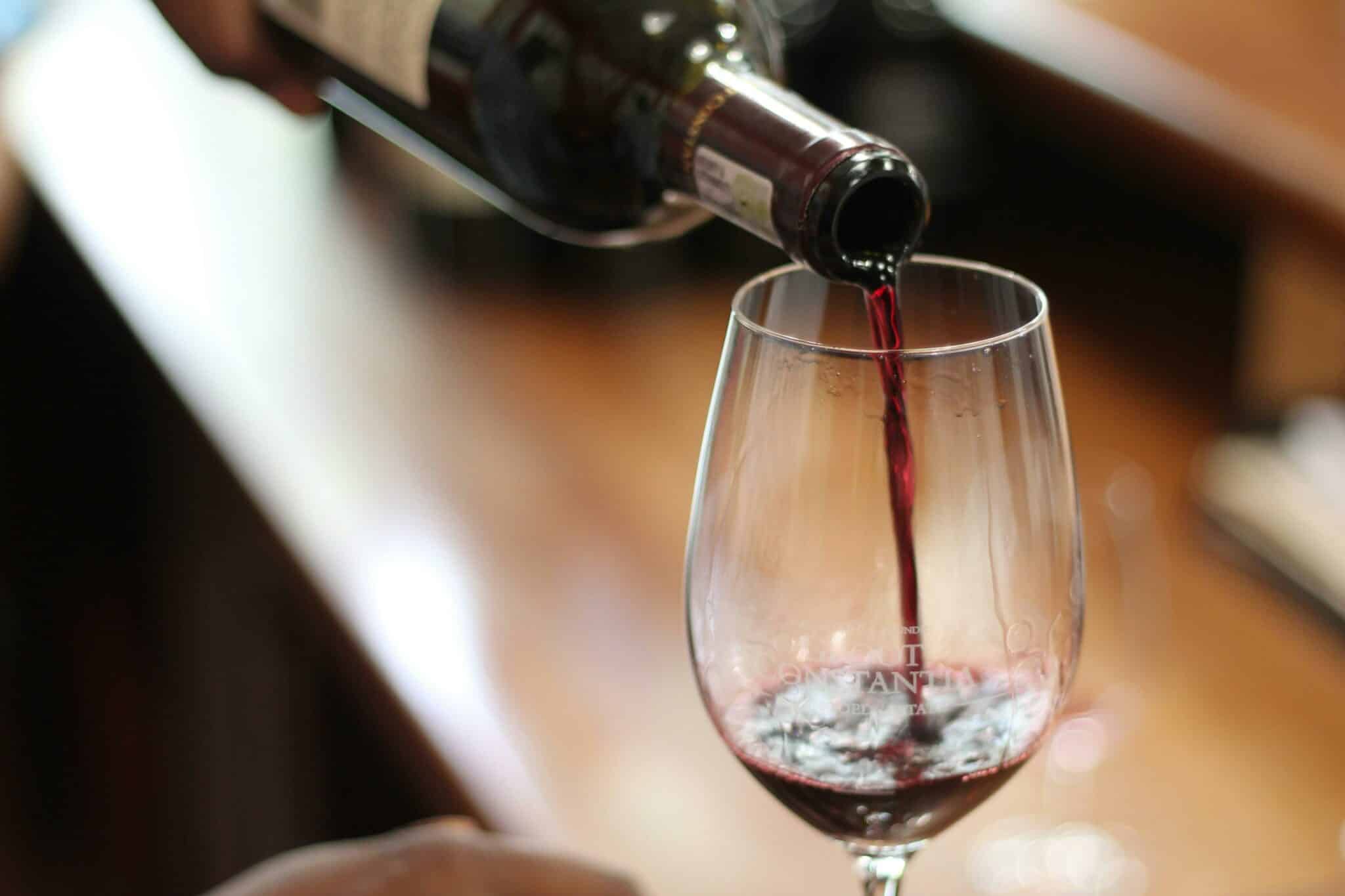 Lättdrucket rött vin: 5 viner att njuta av - Tidblom Wines
